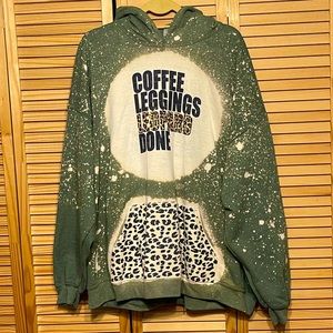 Coffee, leggings, leopard!